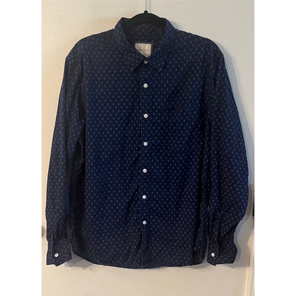 American Eagle Men's L Blue Geometric Super Soft‎ Long Sleeve Button-Up Shirt